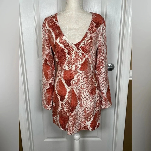 NBD Snake Print Long Sleeve Dress - Picture 5 of 7